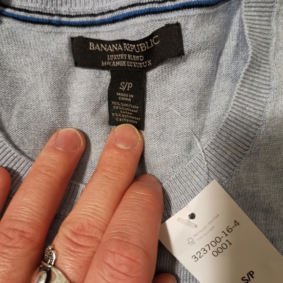 🆕🎁💎 Banana Republic Luxury Blend Sweater Blue S - Picture 5 of 10